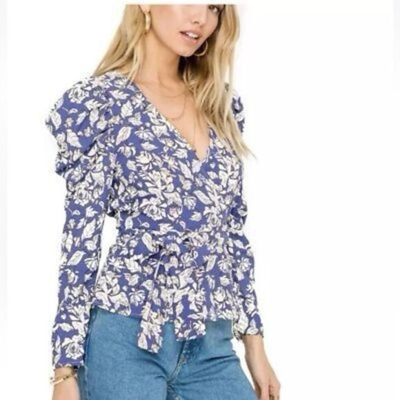 ASTR The Label periwinkle floral puff sleeve wrap long sleeve blouse size small - Picture 1 of 6